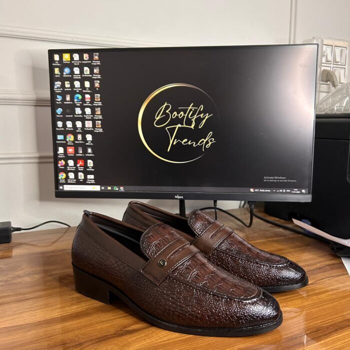 Frank Romello Snake Print Loafer (Brown) (Wood Sole)